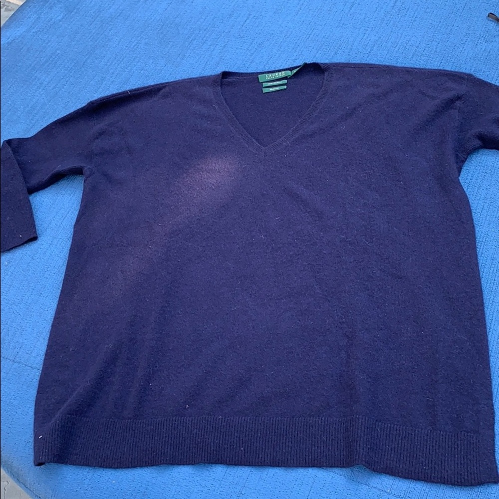 Navy Cashmere VNeck Sweaterb